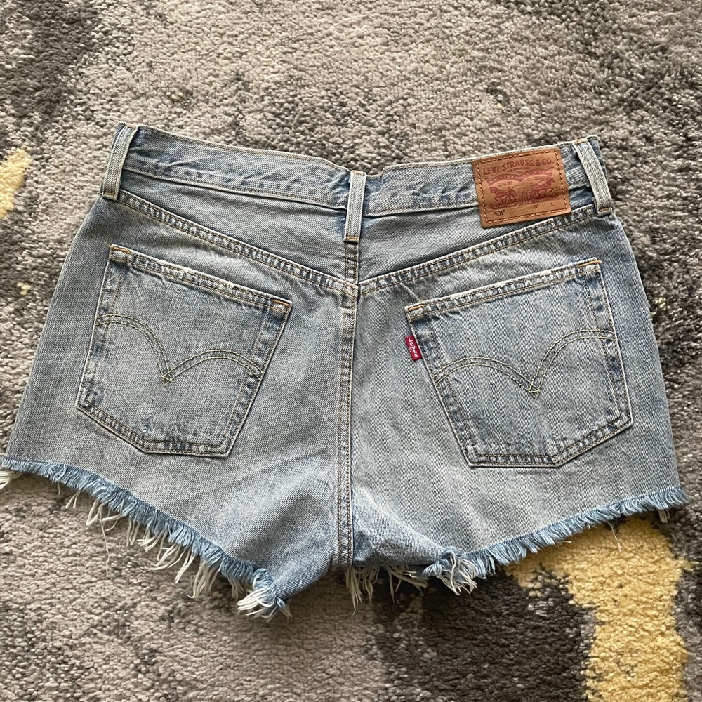 Levi high waisted denim short